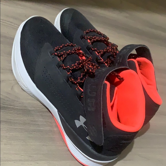 Under Armour Other - Under armory shoes